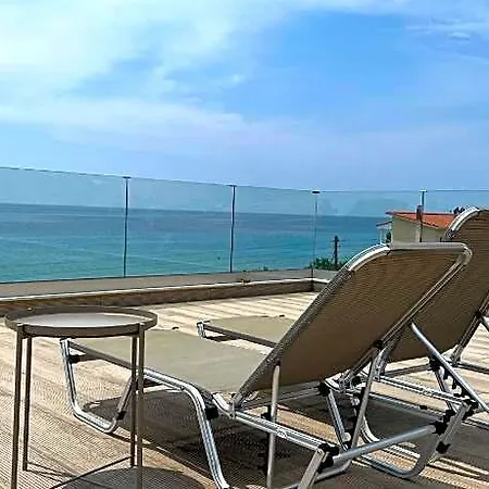 La Casa Al Mare 3*